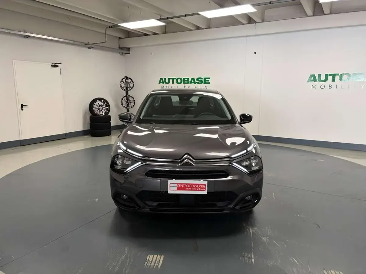 Usata Citroën C4 X Feel 102 CV (75 kW) 2023 Grigio SUV