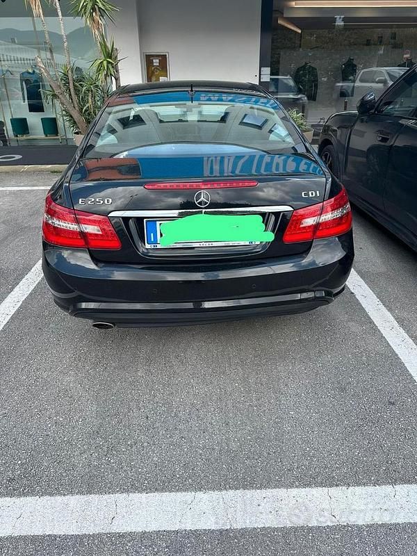 Usata Mercedes E250 Avantgarde 2010 Nero Coupé