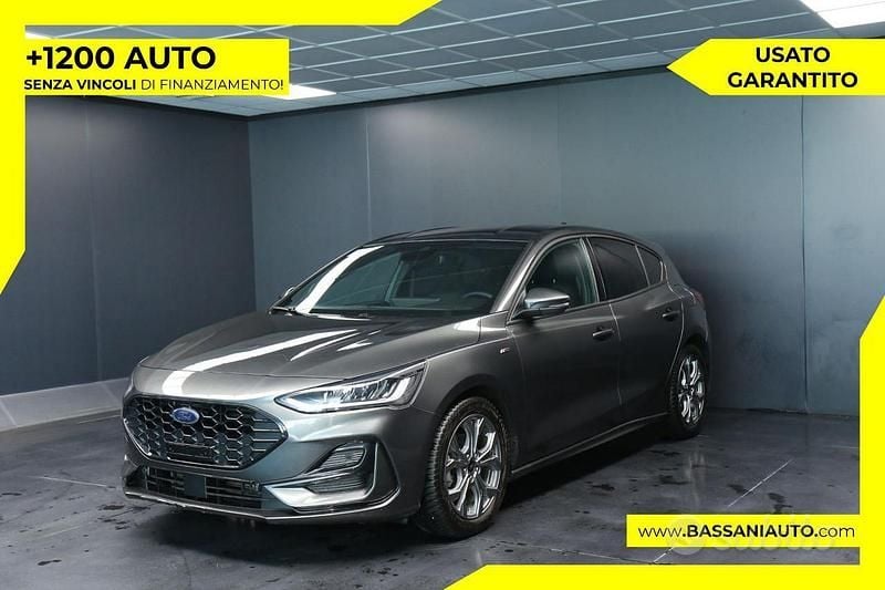 Usata Ford Focus ST 125 CV (91 kW) 2025 Grigio Berlina