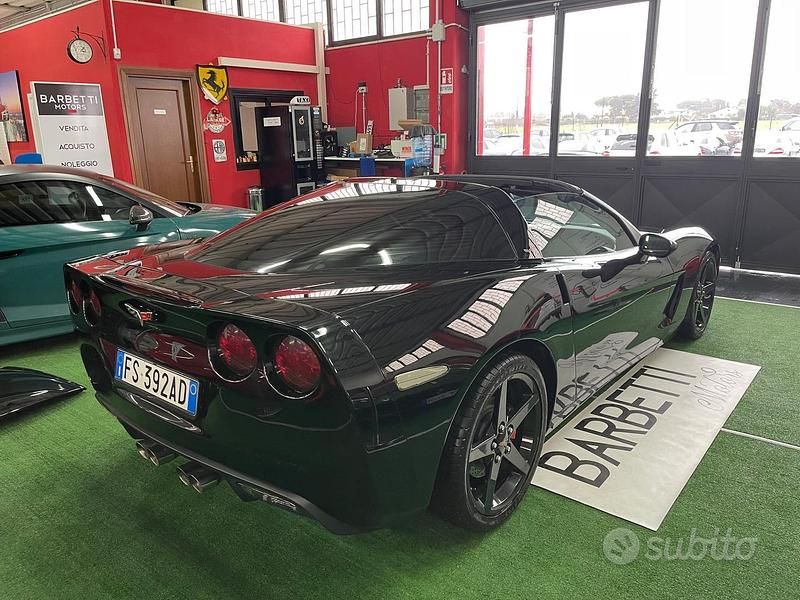 Usata Corvette C6 404 CV (297 kW) 2006 Nero Cabrio
