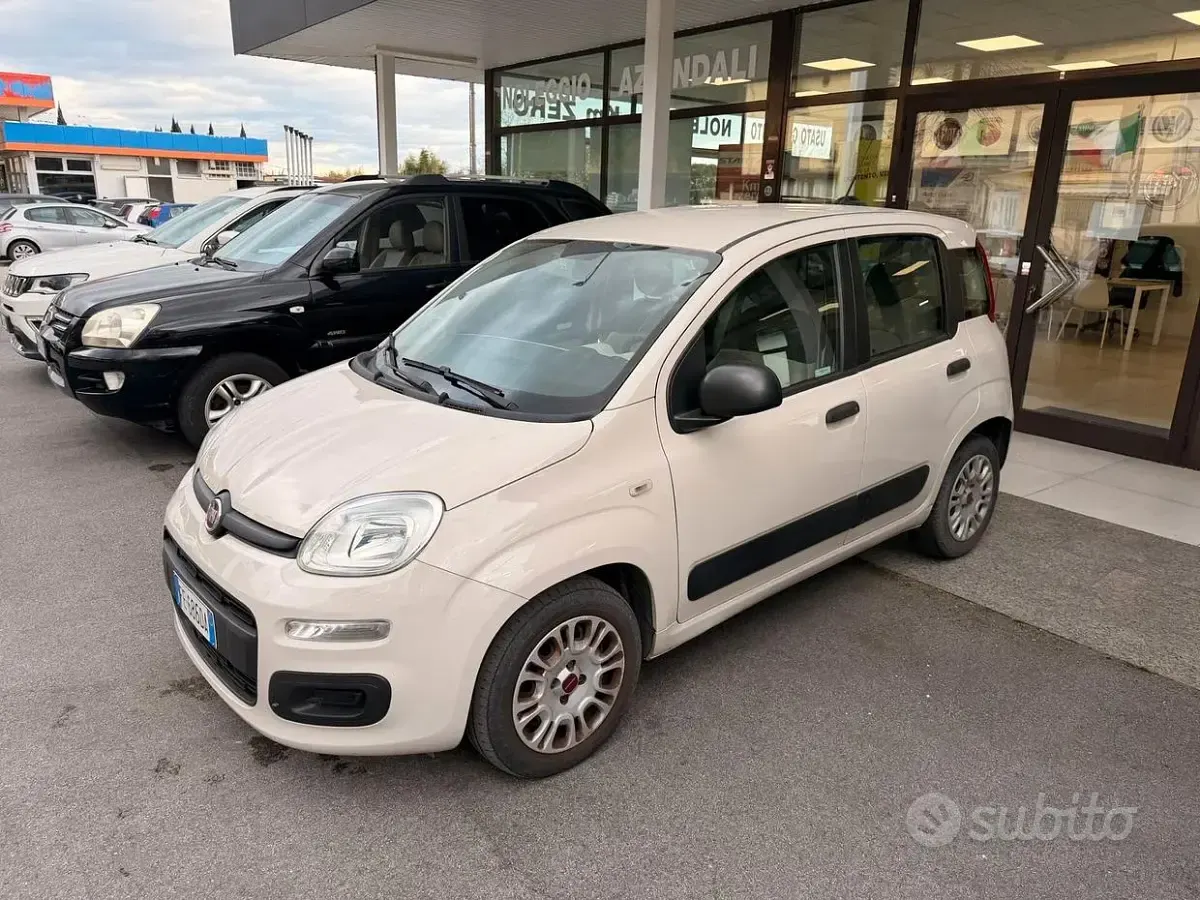 Usata Fiat Panda Easy 69 CV (50 kW) 2016 Bianco Utilitaria