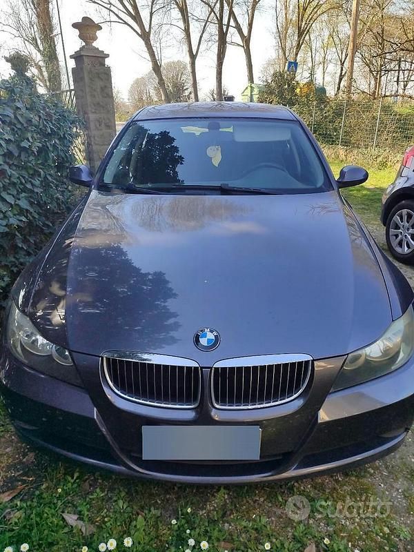 Usata BMW 325 Efficient Dynamics 2008 Grigio Station wagon