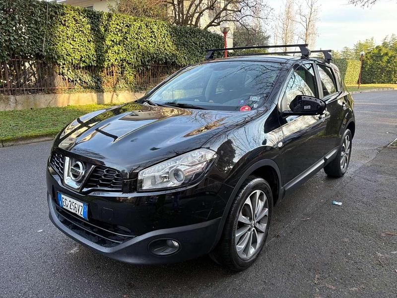 Nero Usata 2012 Nissan Qashqai Tekna SUV | 3900 € (Super prezzo) - Immagine 1/4