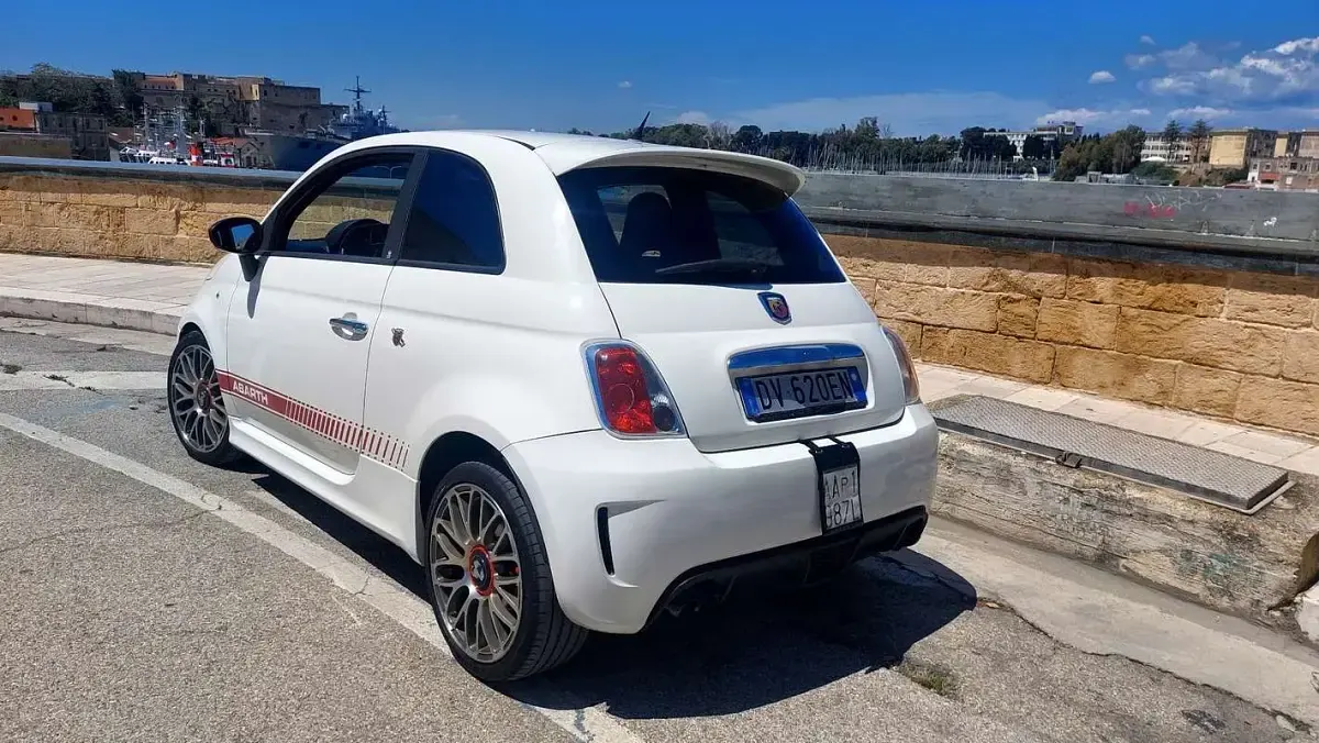 Usata Abarth 500 135 CV (99 kW) 2009 Utilitaria