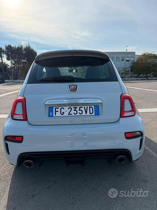 Usata Abarth 595 145 CV (106 kW) 2016 Grigio Berlina