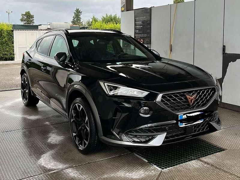 Nero Usata 2022 Cupra Formentor SUV | 27.000 € (Buon prezzo) - Immagine 1/4