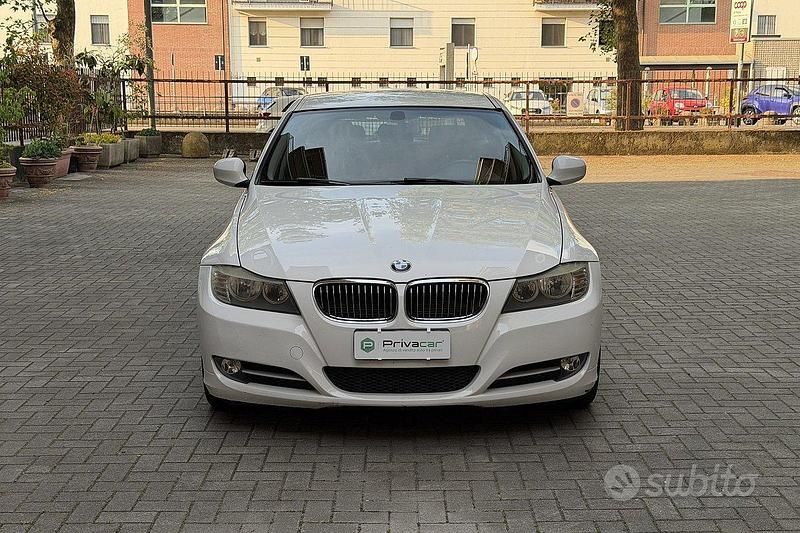Usata BMW 316 Comfort Edition 116 CV (85 kW) 2012 Bianco Station wagon
