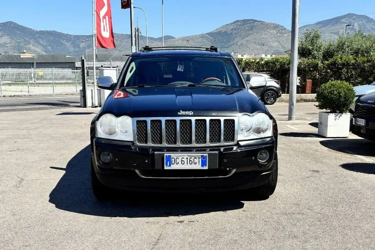 Usata Jeep Grand Cherokee Overland 218 CV (160 kW) 2007 Blu SUV