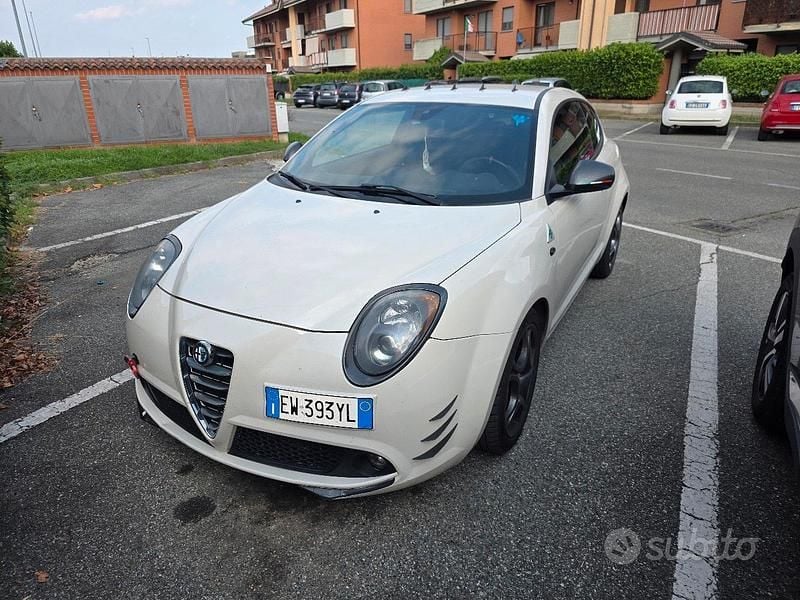 Usata Alfa Romeo MiTo Quadrifoglio Verde 200 CV (147 kW) 2014 Bianco Utilitaria