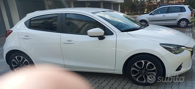 Usata Mazda 2 Exceed 105 CV (77 kW) 2016 Berlina