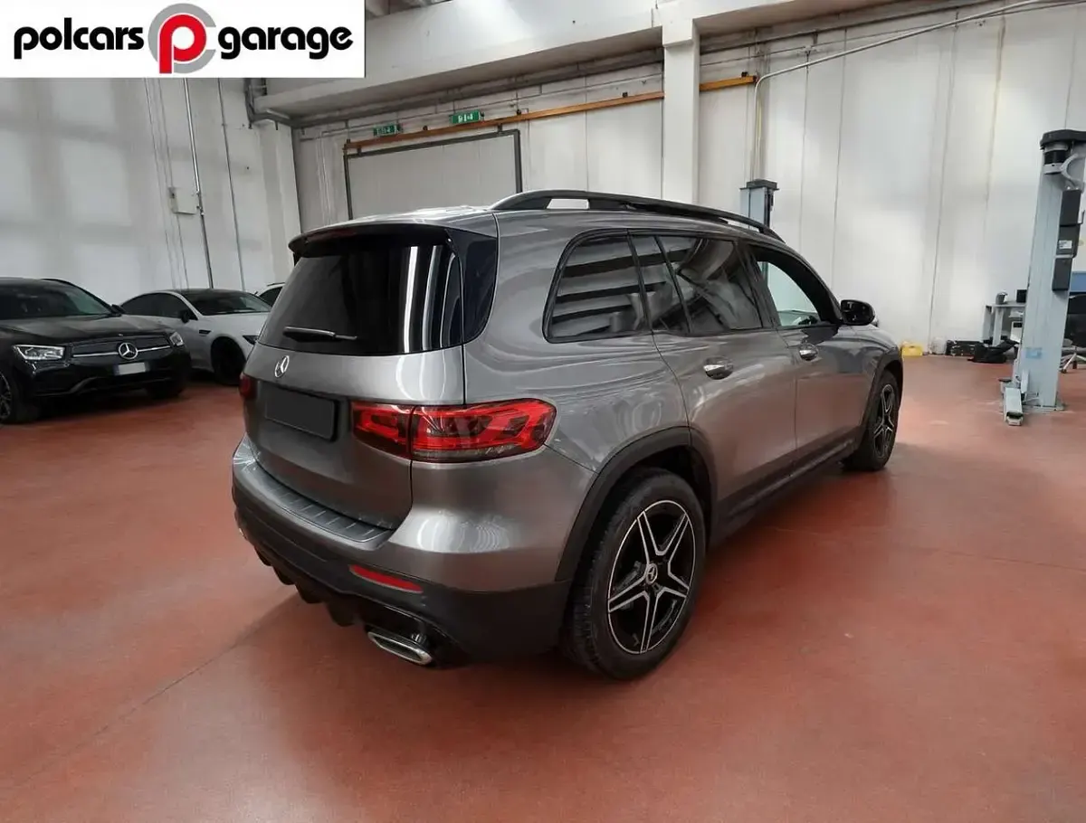 Usata Mercedes GLB200 Premium 150 CV (110 kW) 2021 Giallo SUV