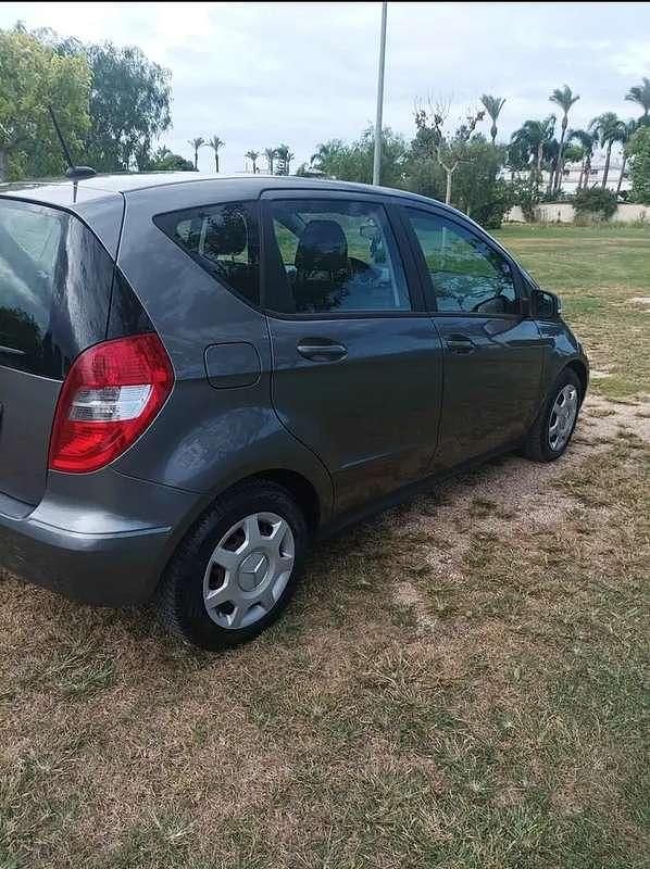 Usata Mercedes A160 Executive 95 CV (69 kW) 2010 Grigio Monovolume