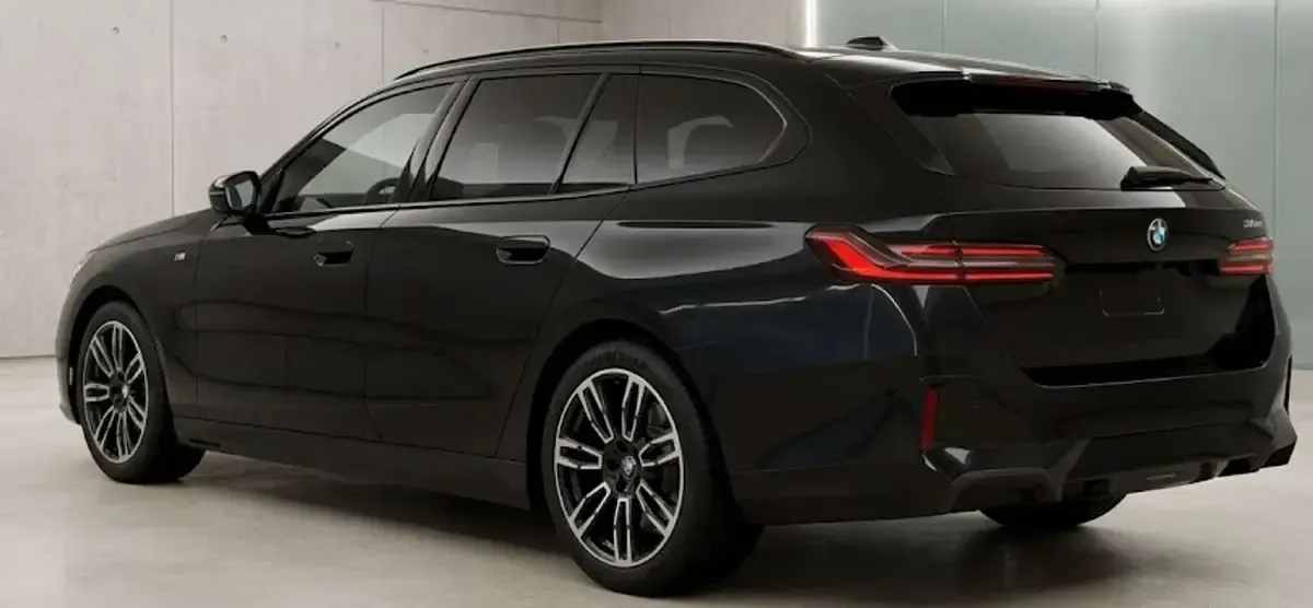 Usata BMW 520 M Sport 190 CV (139 kW) 2024 Nero Station wagon