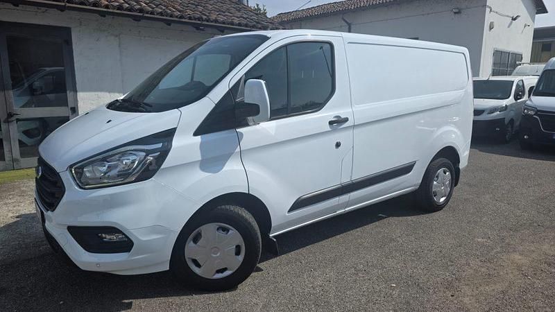 Usata Ford Transit Custom Trend 131 CV (96 kW) 2022 Bianco / pastello Berlina