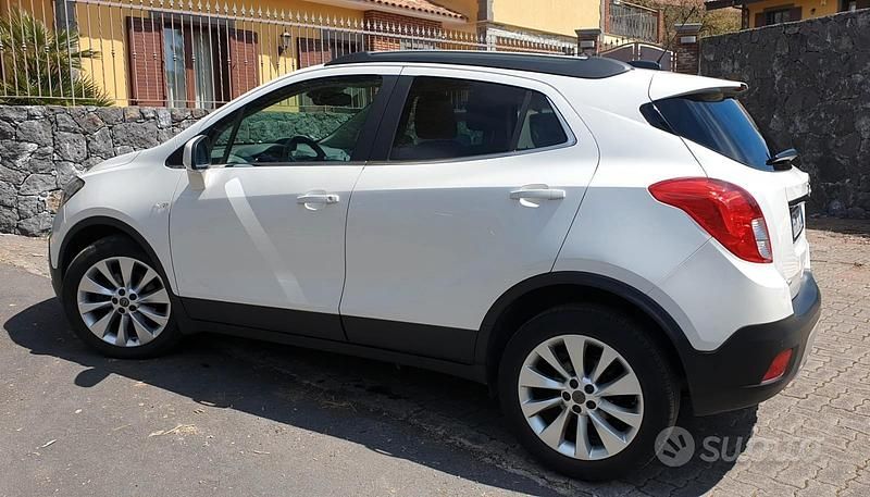 Usata Opel Mokka 136 CV (100 kW) 2016 Bianco SUV