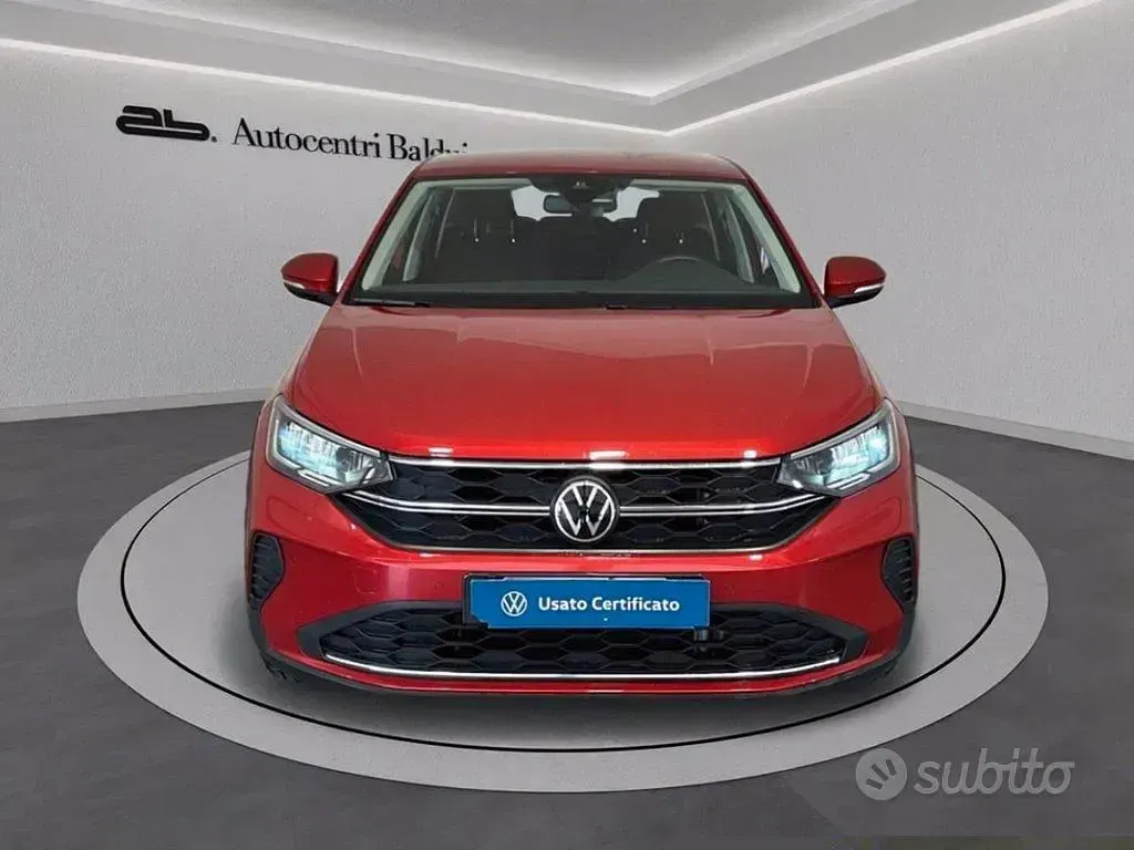 Usata VW Taigo Life 110 CV (80 kW) 2023 King reds metalizzato SUV