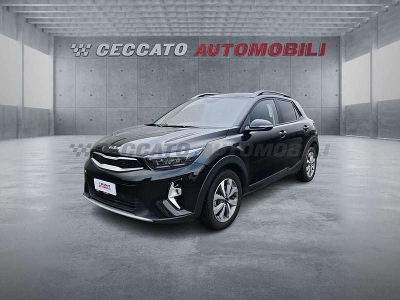 Nero Usata 2025 Kia Stonic Style SUV | 14.287 € (Super prezzo) - Immagine 1/4