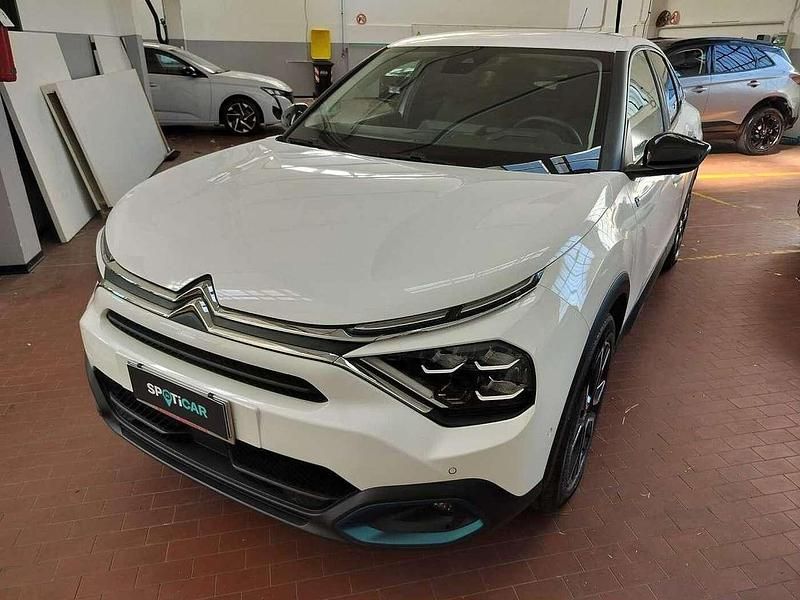 Usata Citroën e-C4 Shine 56 kW (77 CV) 2023 Bianco Berlina
