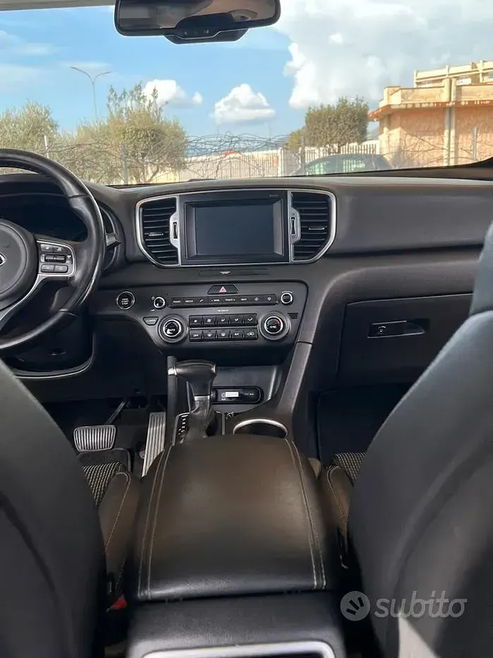 Usata Kia Sportage 141 CV (103 kW) 2017 Grigio SUV