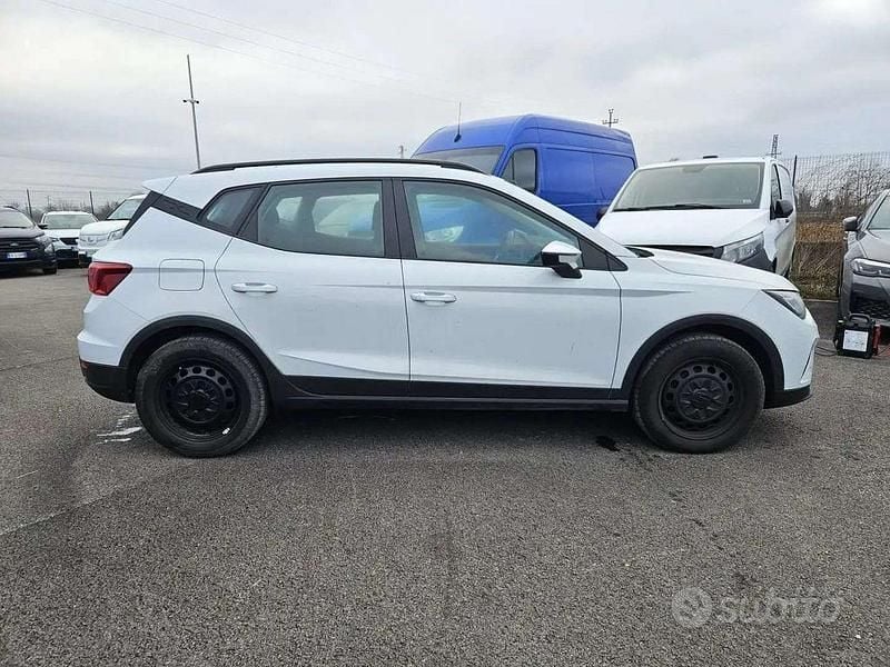 Usata Seat Arona Reference 95 CV (69 kW) 2024 Bianco SUV