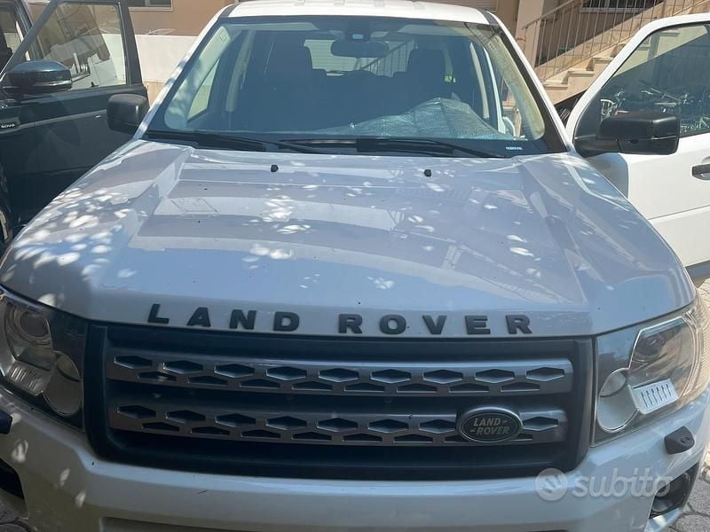 Usata Land Rover Freelander 2 S 150 CV (110 kW) 2012 Bianco SUV