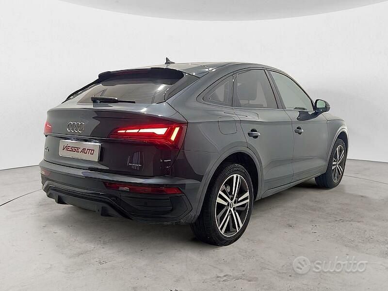 Usata Audi Q5 Sportback Advanced 203 CV (149 kW) 2022 Grigio SUV