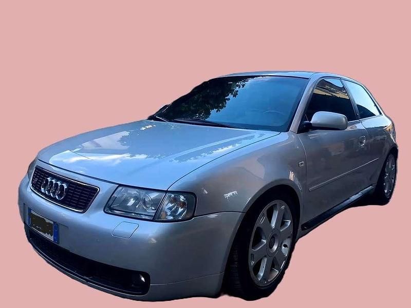 Usata Audi A3 209 CV (153 kW) 1999 Argento Utilitaria