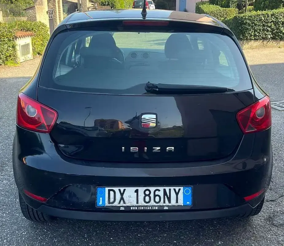 Usata Seat Ibiza Style 90 CV (66 kW) 2009 Nero Berlina