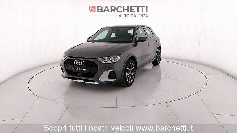 Grigio Usata 2022 Audi A1 Admired Due volumi | 23.900 € (Buon prezzo) - Immagine 1/4