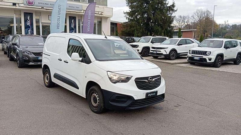 Usata Opel Combo Edition 131 CV (96 kW) 2021 Bianco Monovolume