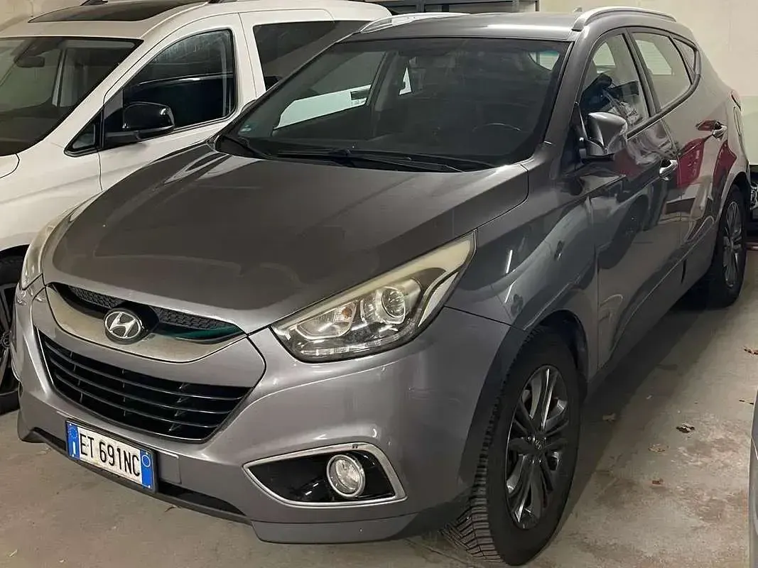 Käytetty Hyundai ix35 Xpossible 116 HP (85 kW) 2014 Harmaa Katumaasturi