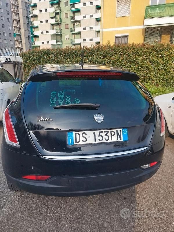 Usata Lancia Delta 2008 Nero Utilitaria