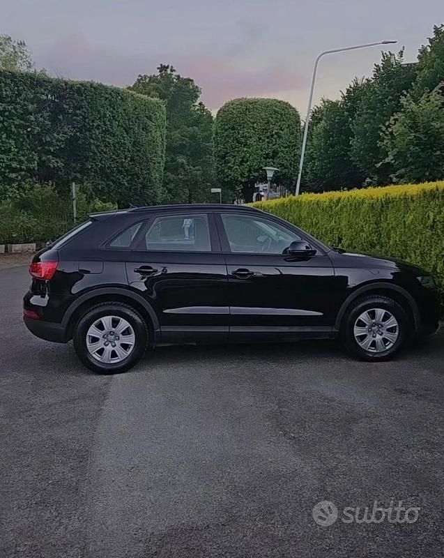 Usata Audi Q3 Ambiente 140 CV (102 kW) 2014 Nero SUV