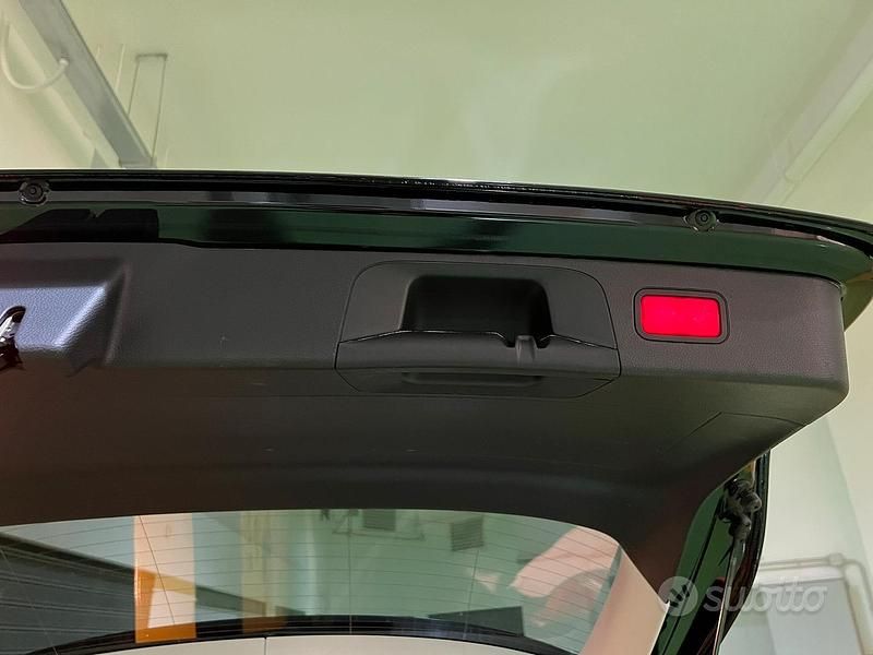 Usata Mercedes GLC220 Premium 2019 Nero SUV