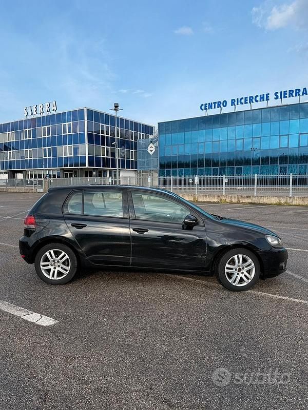 Usata VW Golf VI 110 CV (80 kW) 2008 Utilitaria