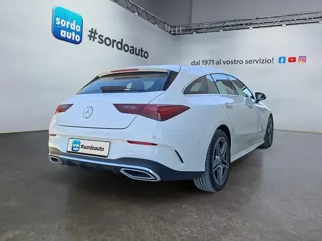Usata Mercedes CLA200 AMG Line Premium 149 CV (109 kW) 2025 Bianco Station wagon