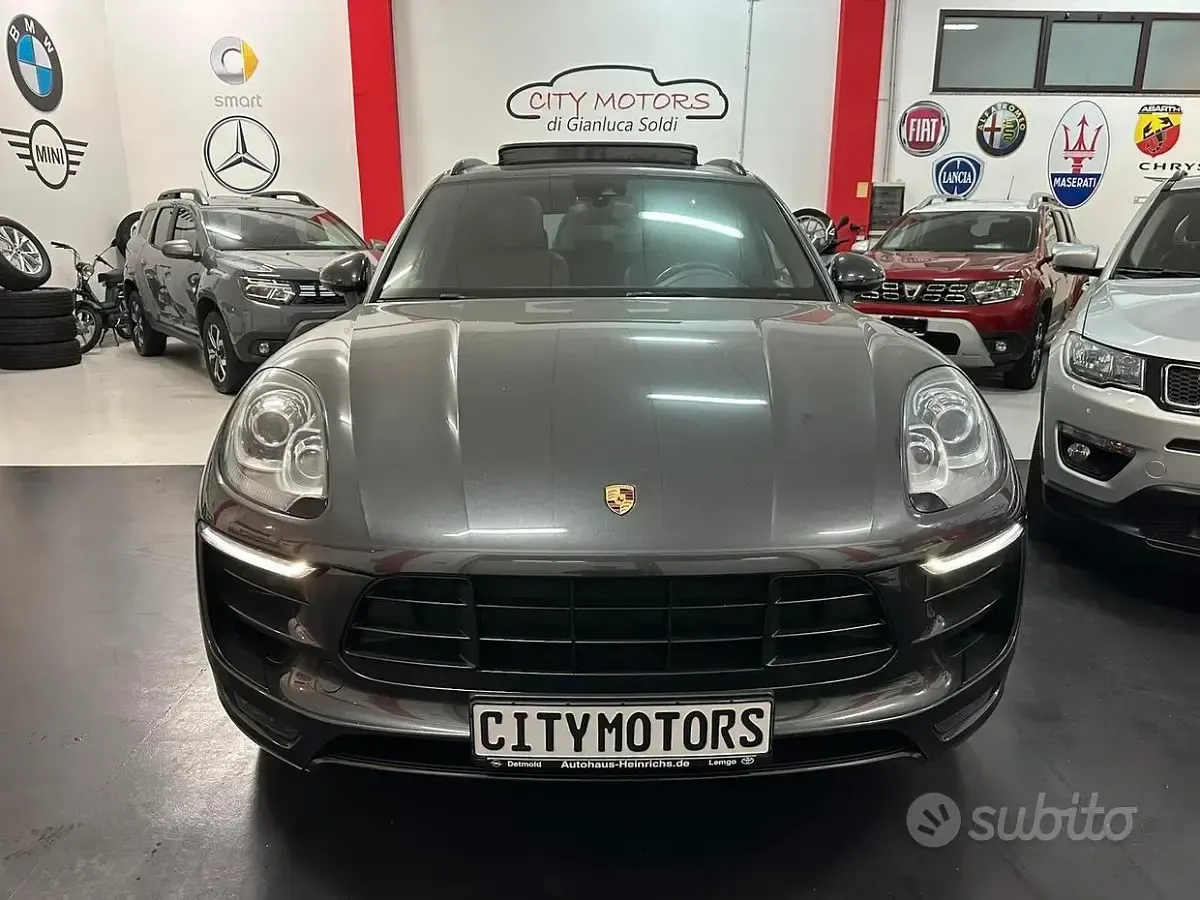 Usata Porsche Macan 250 CV (183 kW) 2016 Grigio SUV