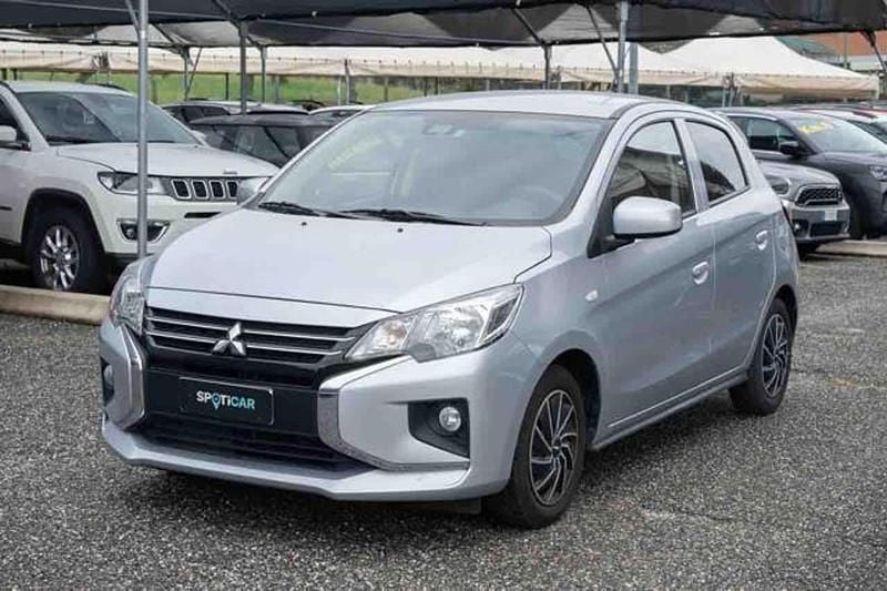Grigio Usata 2023 Mitsubishi Space Star Intense Due volumi | 9900 € (Ottimo prezzo) - Immagine 1/4