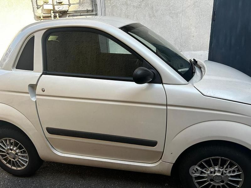 Bianco Usata 2014 Microcar Dué Due volumi | 4000 € - Immagine 1/4