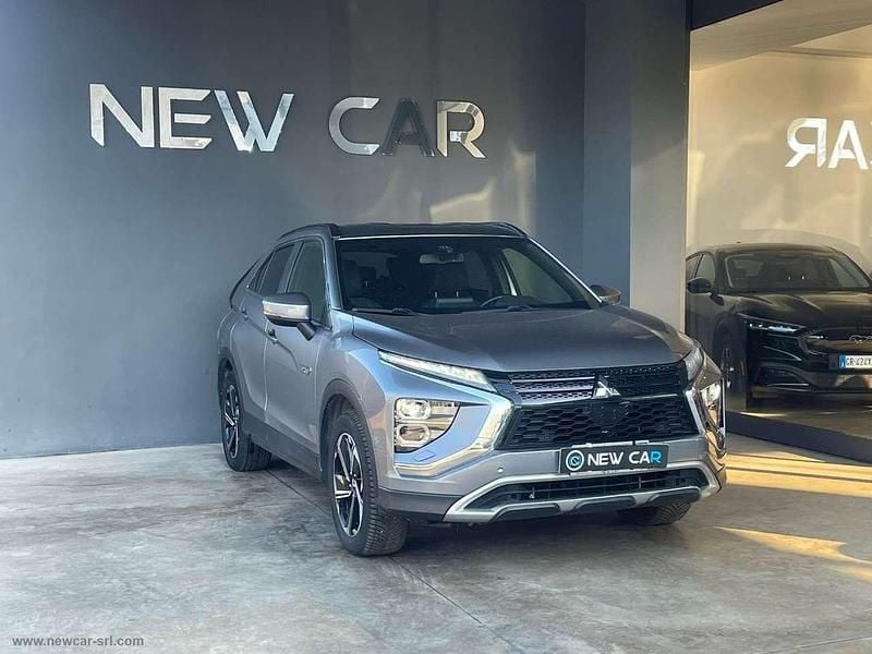 Usata Mitsubishi Eclipse Cross Instyle 98 CV (72 kW) 2022 Grigio SUV