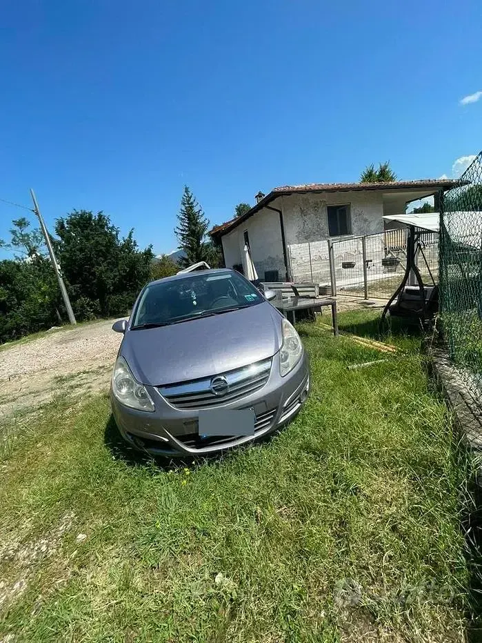 Usata Opel Corsa 80 CV (58 kW) 2007 Grigio Utilitaria