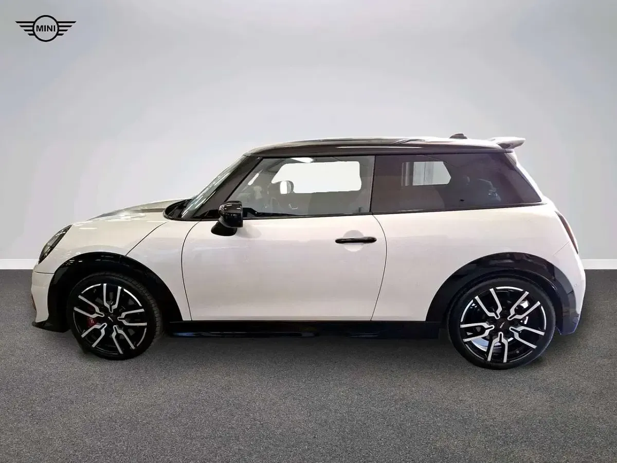 Usata Mini John Cooper Works 231 CV (169 kW) 2025 Bianco Utilitaria