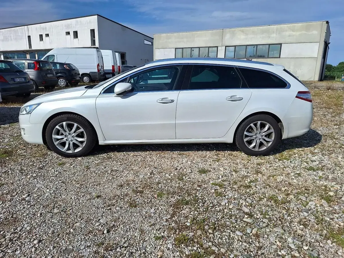 Usata Peugeot 508 Allure 140 CV (102 kW) 2012 Bianco Station wagon