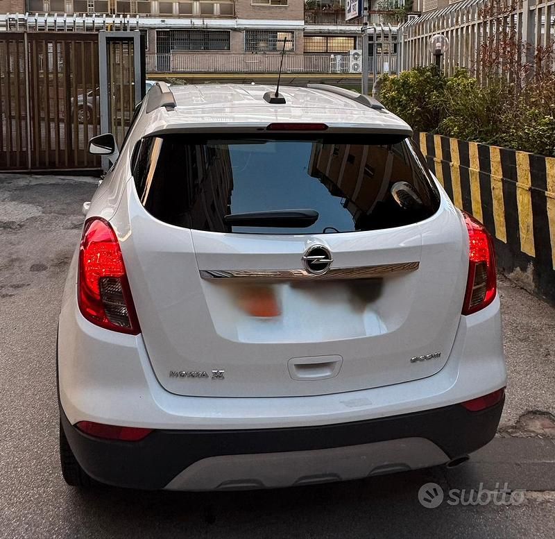 Usata Opel Mokka X 140 CV (102 kW) 2017 Bianco SUV