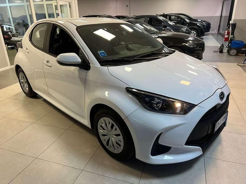 Usata Mazda 2 92 CV (67 kW) 2023 Bianco Utilitaria