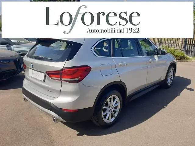 Usata BMW X1 Advantage 150 CV (110 kW) 2020 Argento metallizzato SUV