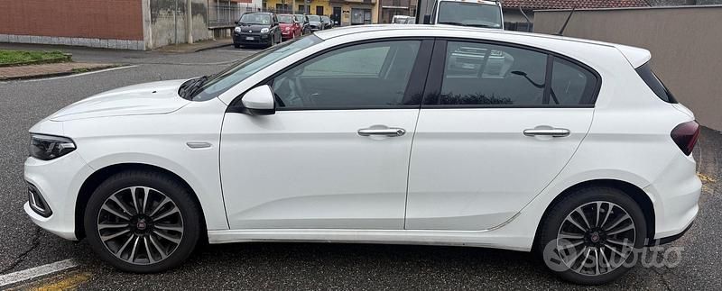 Usata Fiat Tipo Business 131 CV (96 kW) 2021 Bianco Berlina
