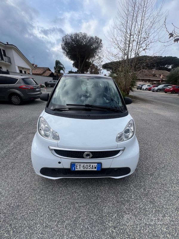 Usata Smart ForTwo Coupé 61 CV (44 kW) 2013 Bianco Coupé