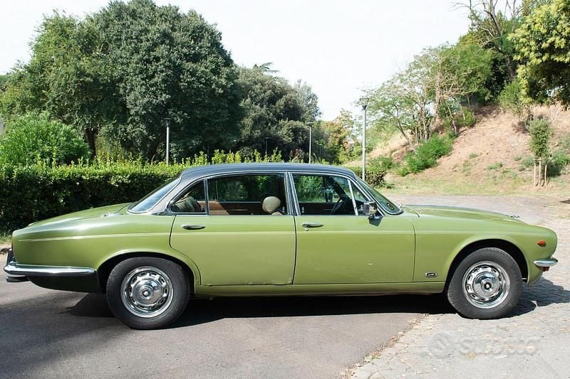 Usata Jaguar XJ 1970 Verde Berlina
