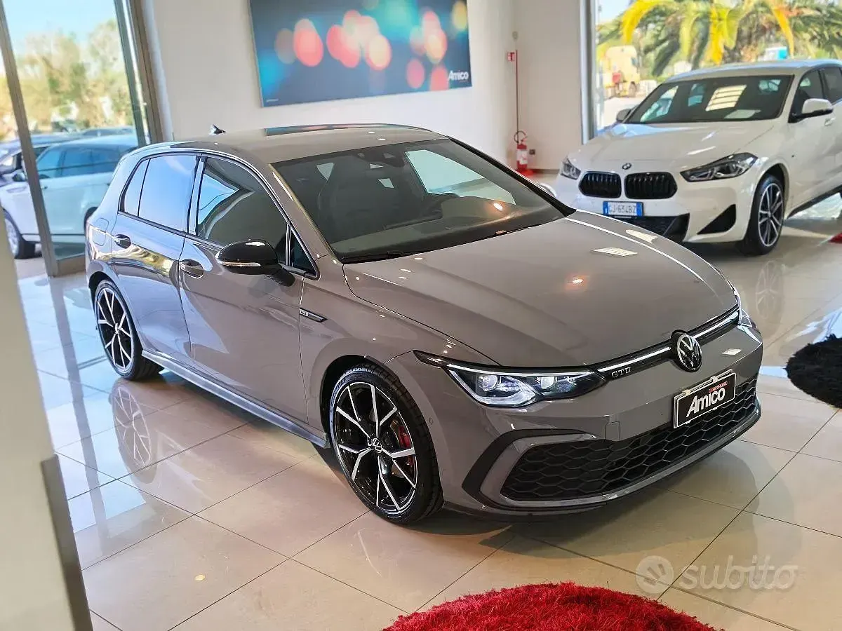 Usata VW Golf VIII GTD 200 CV (147 kW) 2023 Grigio Berlina